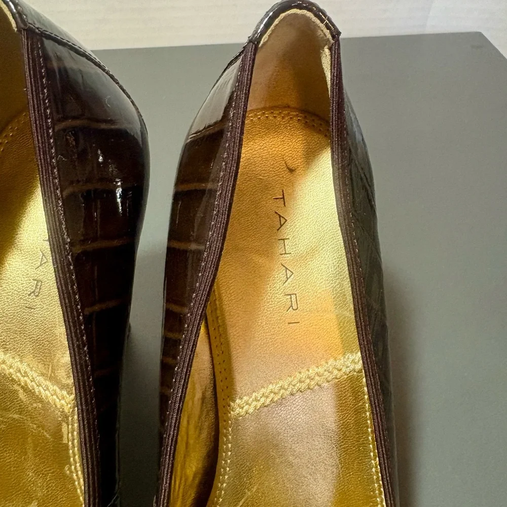 TAHARI Enya Patent Leather Square Toe Heels - Picture 7 of 8